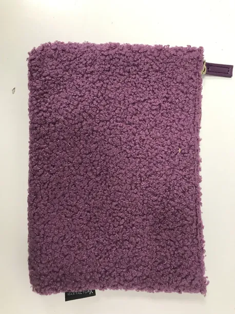 max-factor-kosmetyczka-20x15cm-fiolet-waga-z-opakowaniem-0-4-kg