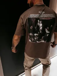 t-shirt-meski-novaveon-olavoga-czekoladowy-l