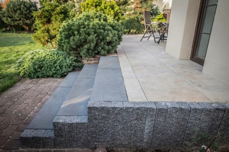 palisada-libet-completto-split-10x10x45-cm-stan-nowy-material-beton