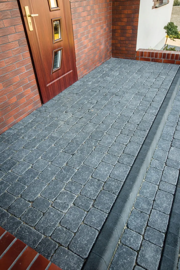 kostka-brukowa-libet-merano-antico-grubosc-6cm-stan-nowy