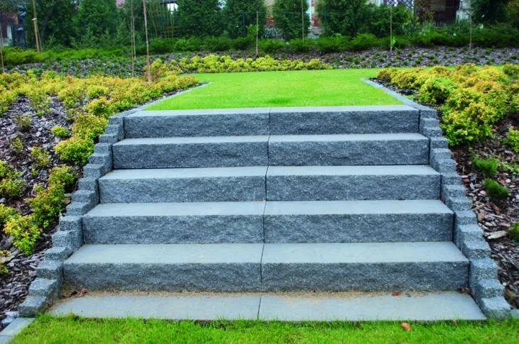 stopien-schodowy-libet-split-100x40x15cm-stan-nowy-material-beton