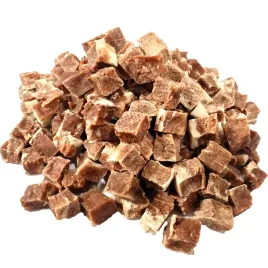 maced-sm-cube-kosteczki-z-jagnieciny-dorsza-przysmak-smaczki-dla-psa-500g