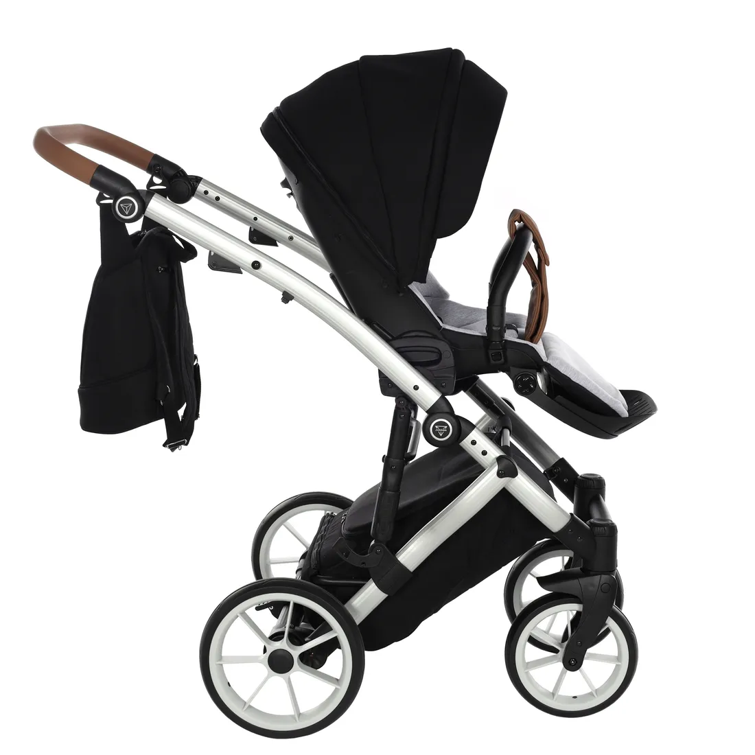 wozek-dzieciecy-junama-space-2w1-04-stan-nowy