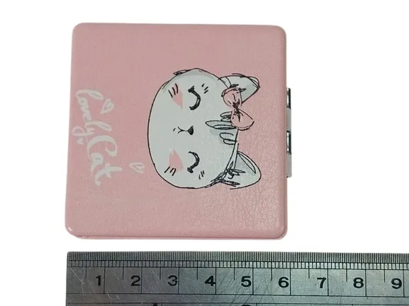 lusterko-kieszonkowe-dwustronne-kotek