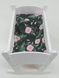 kolyska-drewniana-duza-dla-lalek-posciel