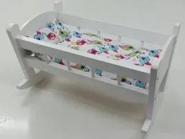 kolyska-dla-lalek-biala-posciel-z-materacem