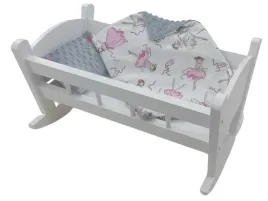 biala-kolyska-dla-lalek-z-posciela-bawelna-minky