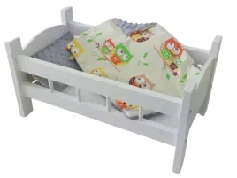 duze-lozeczko-biale-drewniane-dla-lalek-z-posciela