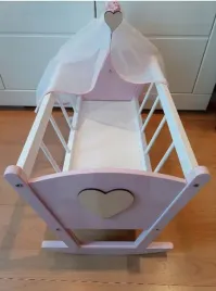 kolyska-rozowa-z-baldachimem-posciel-kolyska-drewniana-kolorowa-dla-lalek