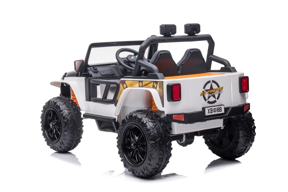 pojazd-jeep-monster-bialy