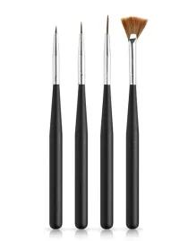 zestaw-pedzelkow-do-zdobien-z-wachlarzem-4-szt