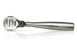 skrobak-scinak-omega-metalowa-do-piet-stop-pedicure-zyletka