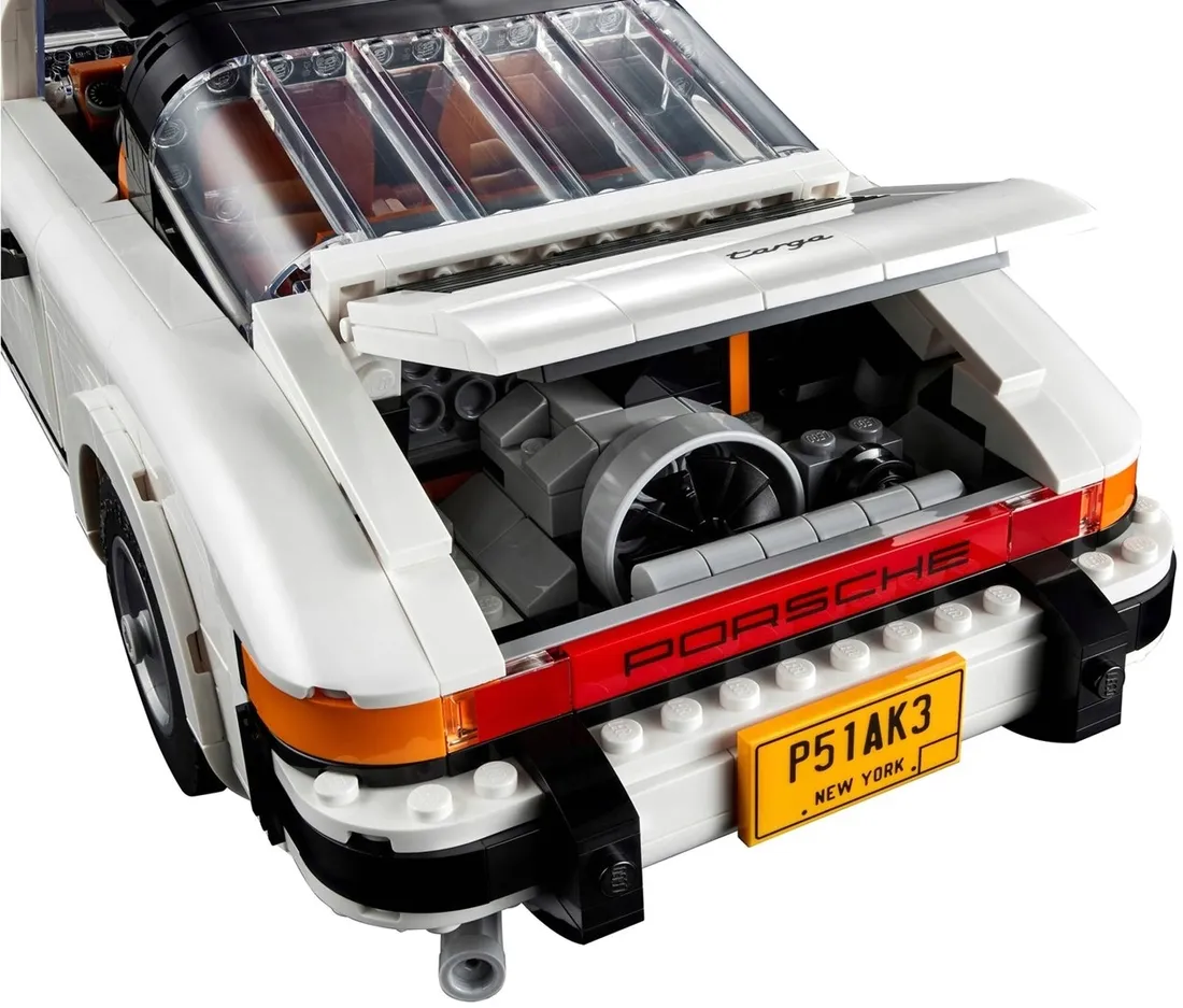 lego-creator-expert-10295-porsche-911