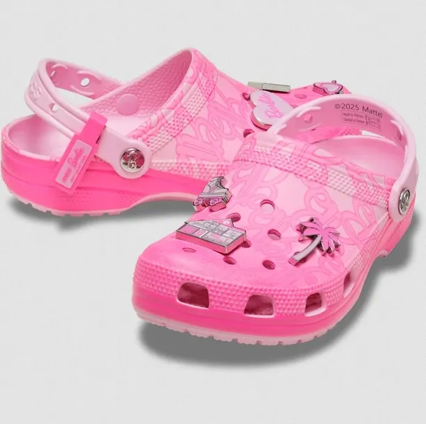 klapki-crocs-mattel-fun-lab-barbie-clog-stan-nowy