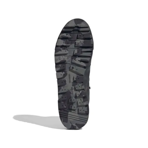 buty-adidas-terrex-snowpitch-c-rdy-stan-nowy