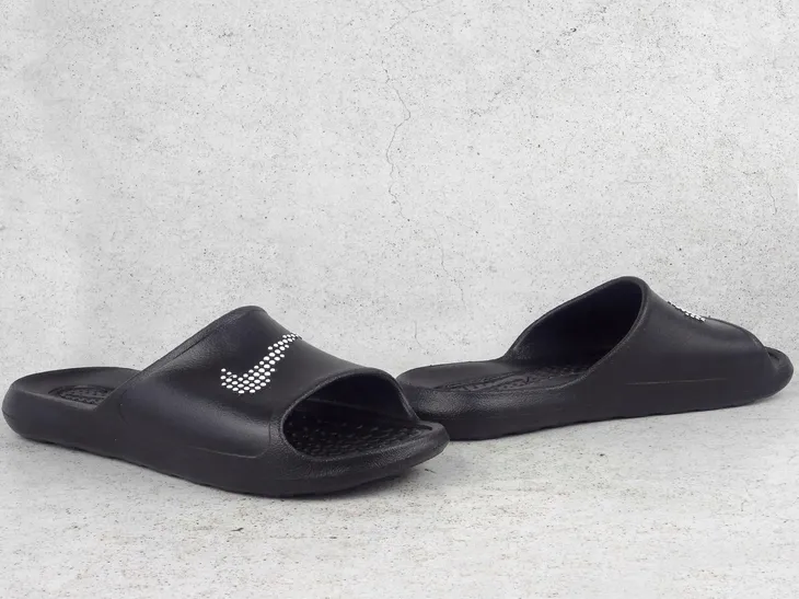 klapki-nike-victori-one-m-rozmiar-us-7