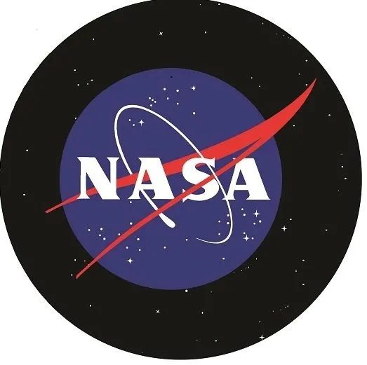 poduszka-ksztaltka-nasa-szerokosc-poduszki-35-cm