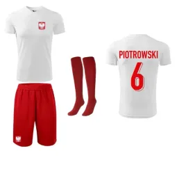 stroj-pilkarski-reprezentacji-polski-piotrowski