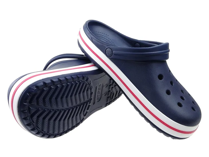 klapki-crocs-crocband-wzor-dominujacy-bez-wzoru
