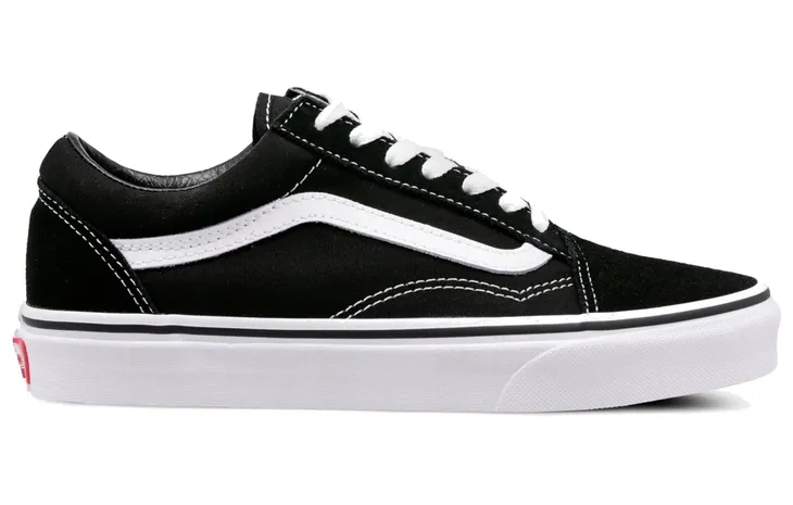 buty-vans-old-skool-cechy-dodatkowe-brak-oddychajace