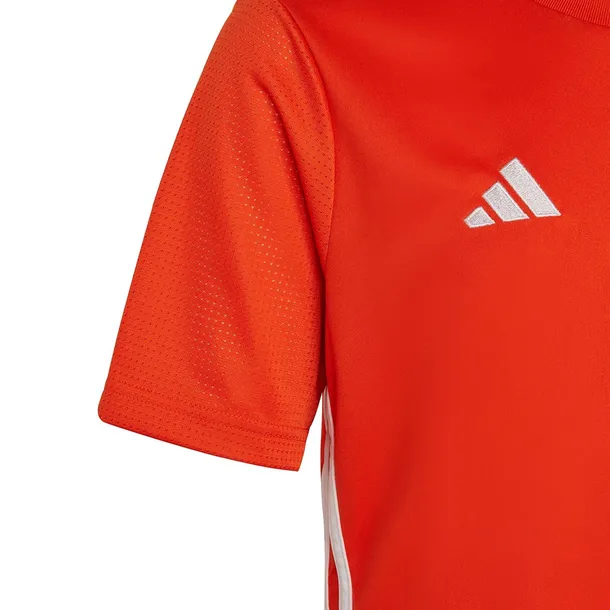 koszulka-adidas-junior-tabela-23-wlasciwosci-odprowadzajace-wilgoc-szybkoschnace