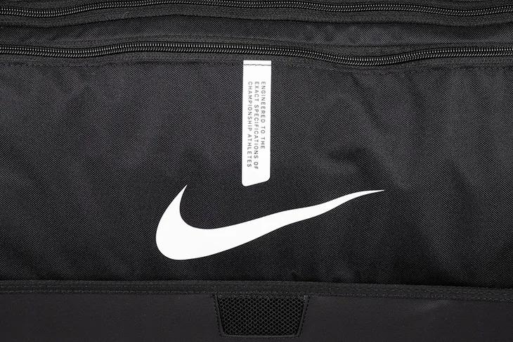 torba-nike-academy-team-hardcase-l-marka-nike