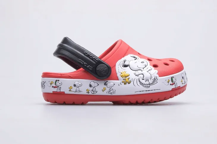klapki-crocs-flame-czerwony-w-rodzaj-zapiecia-brak