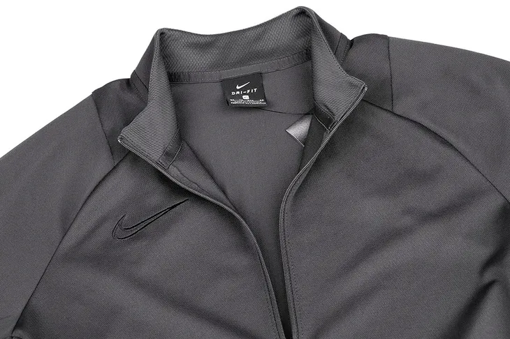 dres-nike-dri-fit-academy-21-kolor-szary-srebrny