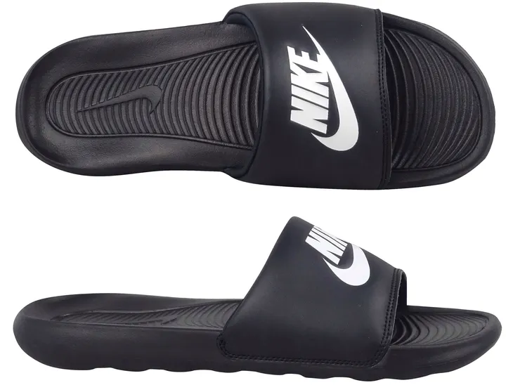 klapki-nike-victori-one-m-material-wkladki-tworzywo-sztuczne