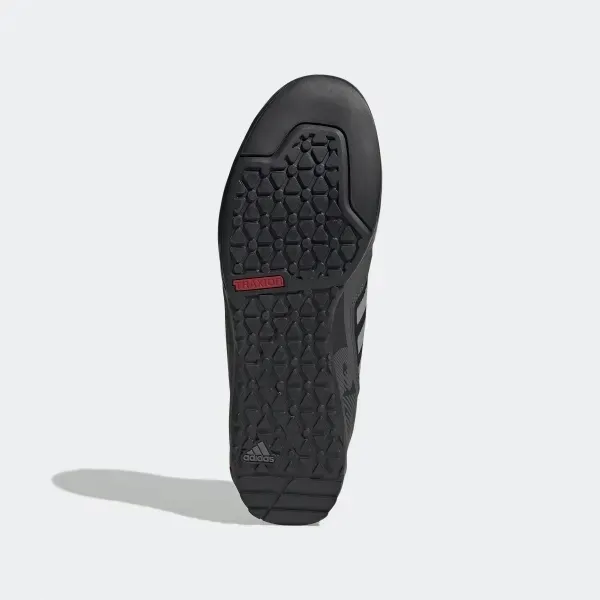 buty-adidas-terrex-swift-solo-2-m-zapiecie-sznurowane