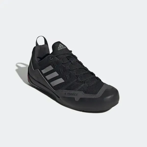 buty-adidas-terrex-swift-solo-2-m-cechy-dodatkowe-brak