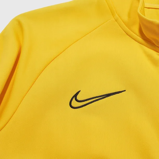 bluza-top-nike-academy-21-drill-top-wlasciwosci-brak-odprowadzajace-wilgoc
