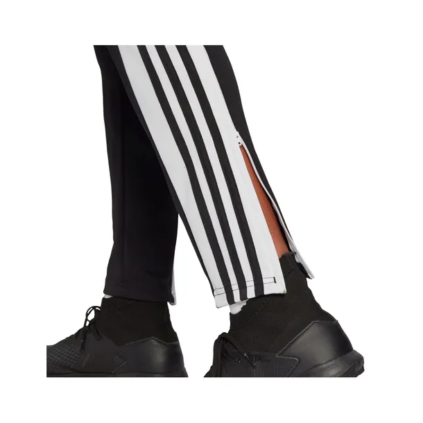 spodnie-adidas-squadra-21-cechy-dodatkowe-kieszenie