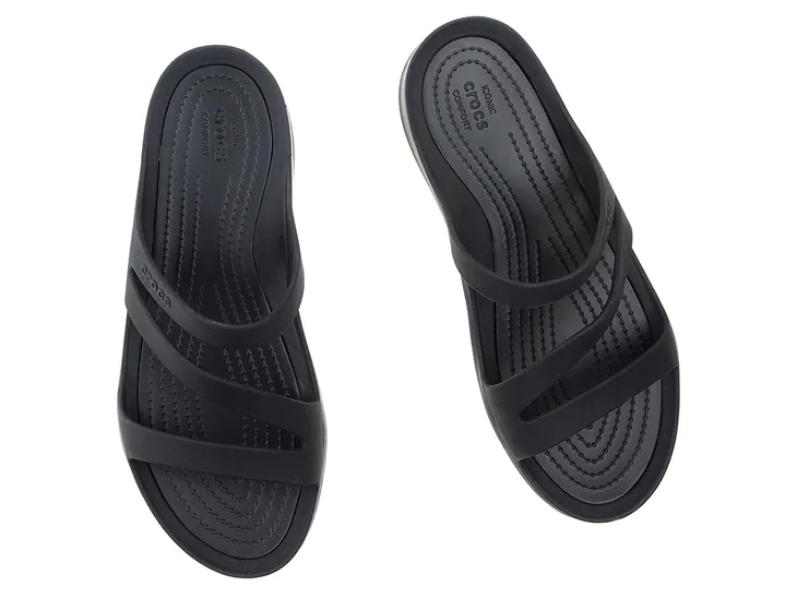 crocs-swiftwater-sandal-w-czarne-kolor-czarny