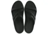 crocs-swiftwater-sandal-w-czarne-cechy-dodatkowe-wodoodporne