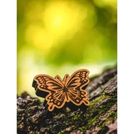 zapach-samochodowy-woodys-tribal-motyl