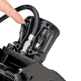 mocna-pompka-samochodowa-nozna-do-kol-michelin-cyfrowa-dwutlokowa-rowerowa-marka-michelin