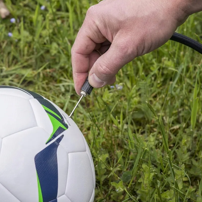 mocna-pompka-samochodowa-nozna-do-kol-michelin-cyfrowa-dwutlokowa-rowerowa