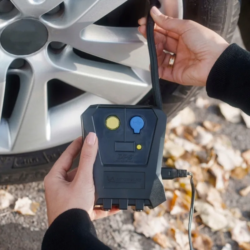 kompresor-samochodowy-12v-do-pompowania-kol-michelin-sprezarka-pompka-rower