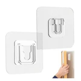 wieszak-uniwersalny-do-pilota-telefonu-przedluzacza-itp-57x57mm-samo