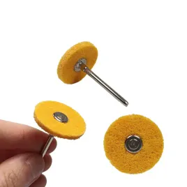 tarcza-polerska-28mm-240-zolta-nylonowa-glowica-polerka