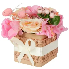 stroik-wielkanocny-flower-box-z-jajkami-i-sztucznymi-kwiatami-rozowy-swieta