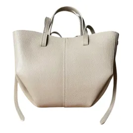 bezowa-torebka-skora-naturalna-shopper-lodka-bez-nude-torebka-vera-pelle