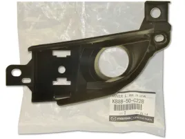 mazda-cx-5-17-zaslepka-halogenu-kratka-zderzaka-lewy-przod