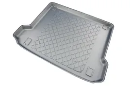 omoda-5-hybrid-hev-od-09-2025-teraz-mata-na-gorny-bagaznik