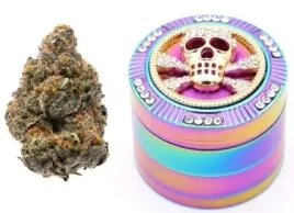 kolorowy-mlynek-grinder-crusher-metalowy-do-suszu-cbd-czaszka-prezent