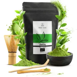 zestaw-do-parzenia-matcha-japonska-zielona-herbata-chasen-lyzka-bambusowa