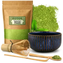 matcha-zielona-herbata-zestaw-do-parzenia-chasen-lyzka-bambusowa-chawan