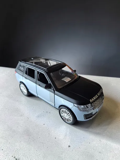 model-land-rover-range-rover-skala-1-24-stan-nowy-stan-opakowania-oryginalne