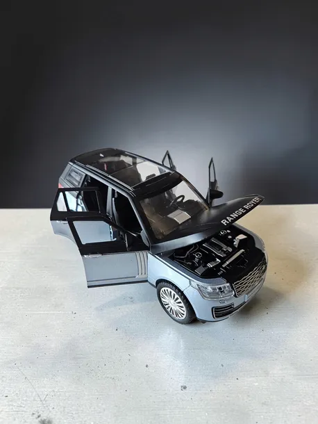 model-land-rover-range-rover-skala-1-24-stan-opakowania-oryginalne-stan-nowy